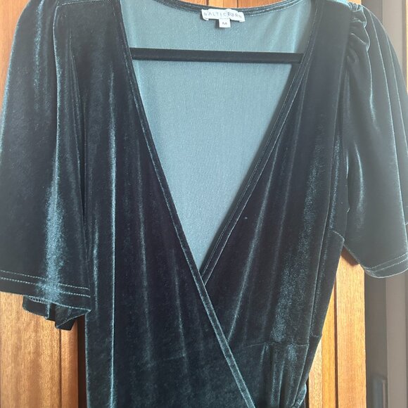 Meghan Velvet Wrap Maxi Dress - Picture 7 of 9